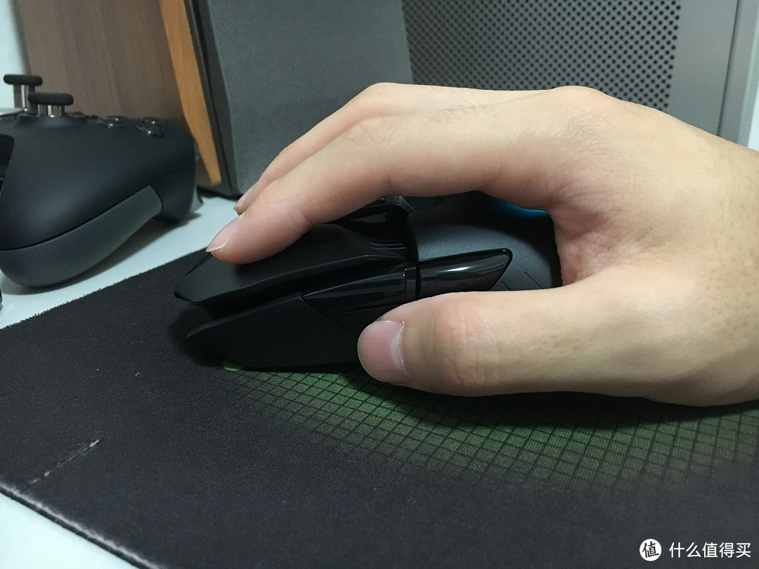 罗技 Logitech G903 LIGHTSPEED 无线鼠标 开箱