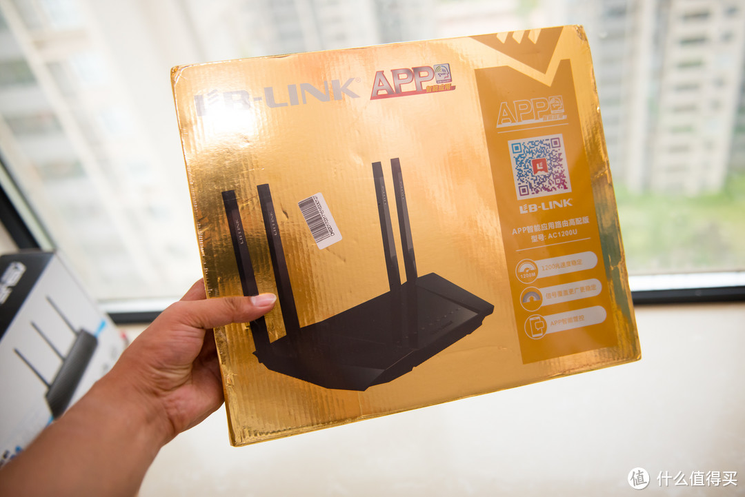 小巧的四天线：B-LINK 必联 BL-AC1200D 千兆路由器 开箱体验 & 对比R7000外观