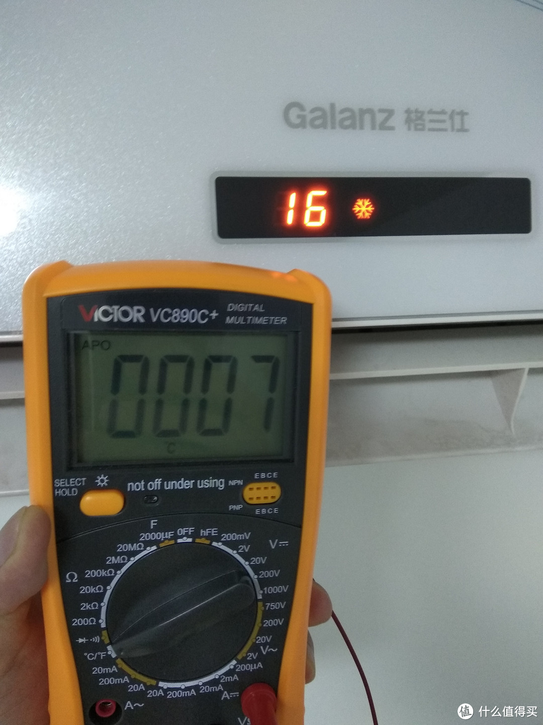 你家的空调足够凉吗？记录一次定频空调调整冷媒量的操作