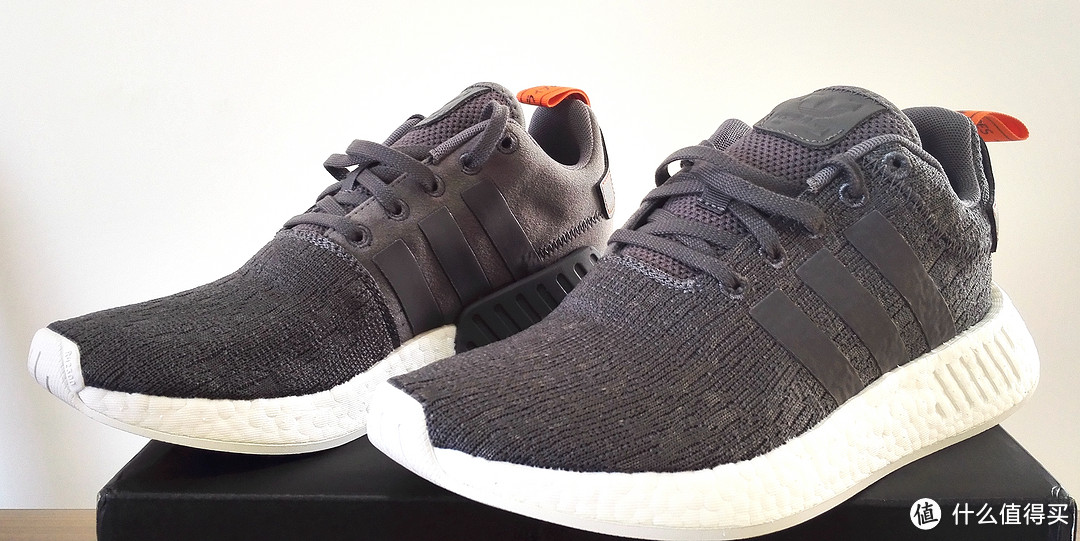 #原创新人# Adidas 阿迪达斯 Originals NMD R2 灰色跑鞋开箱