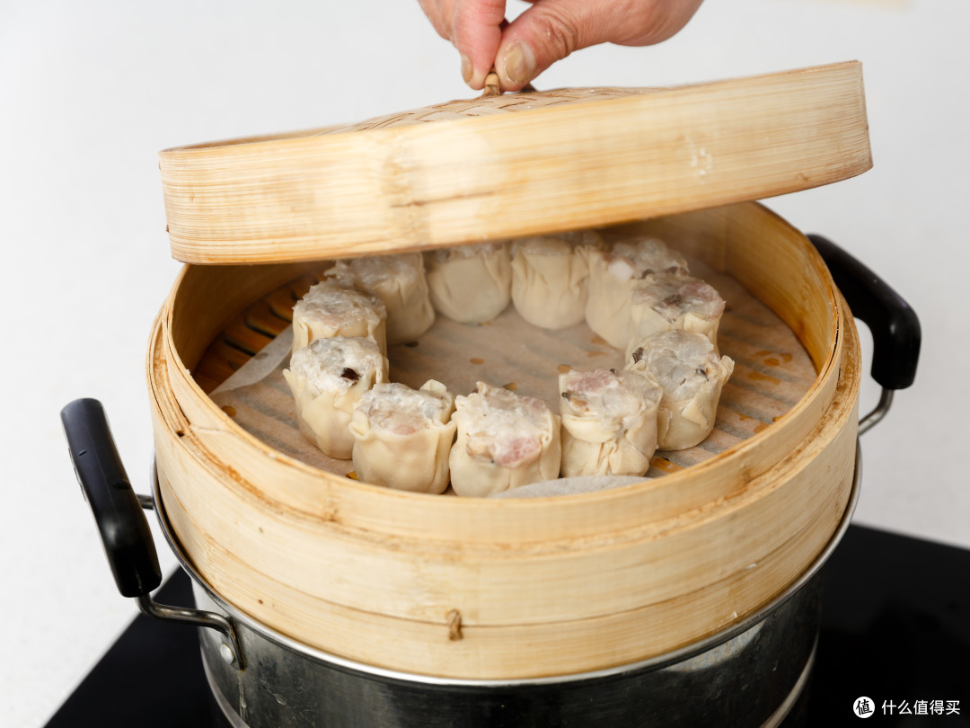 #热征#食欲之秋#解锁贴秋膘的新姿势,跟着我刘叔学习广式鲜虾烧麦的新做法