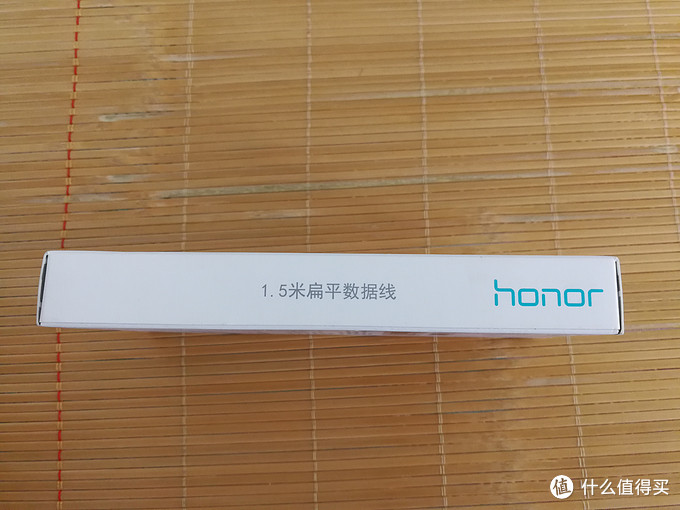 日常薅羊毛—张大妈推送：HUAWEI 华为 荣耀多彩数据线 开箱