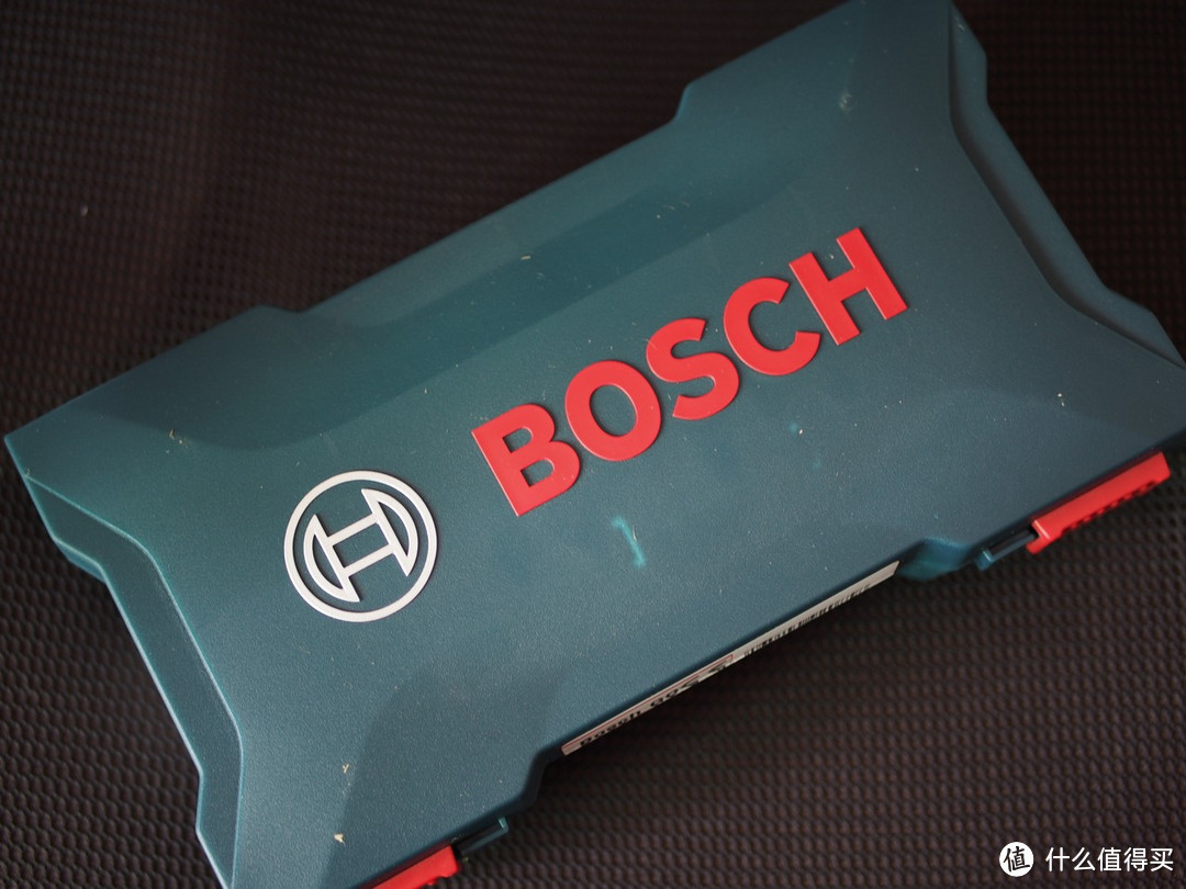 #本站首晒# 开关设计有点脑残 — BOSCH GO 电动螺丝刀 开箱初体验