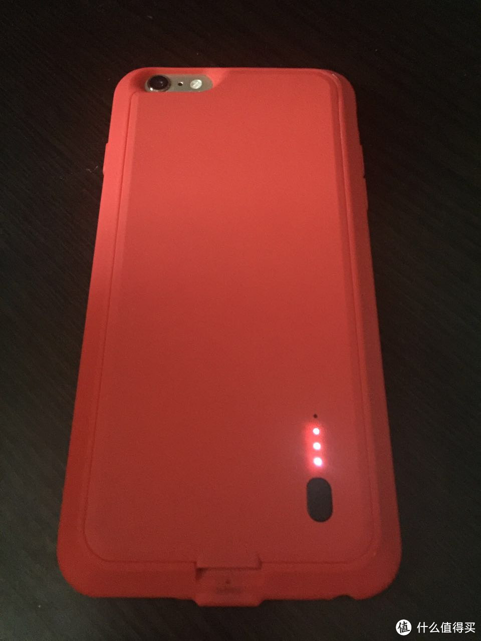 iPhone 6P老机满血复活 再战2年：ROCK P2背夹移动电源 2800mah