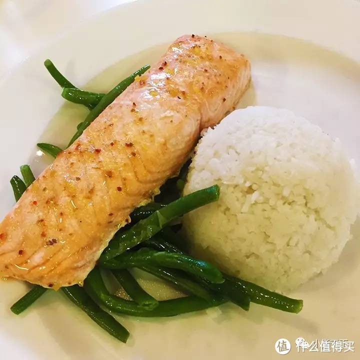 【北极帆船行·美食记】在航行超过90年的北极帆船伦勃朗号上，究竟能吃到多high？