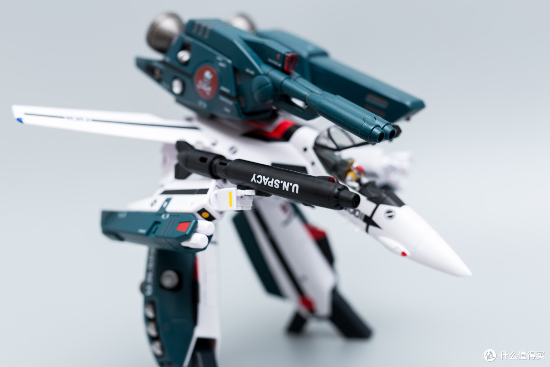 最初的感动、35年的辉煌—Macross VF-1S 一条辉机
