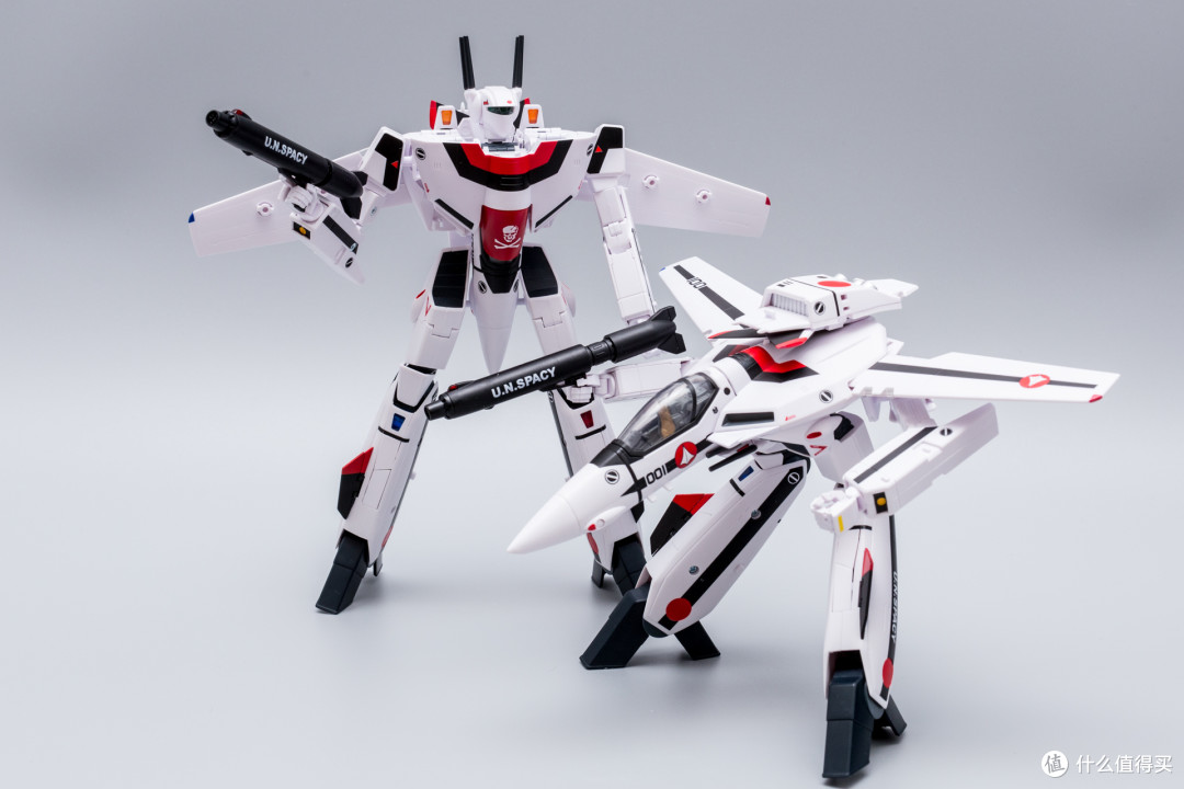 最初的感动、35年的辉煌—Macross VF-1S 一条辉机