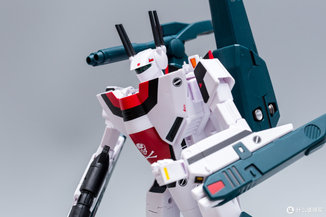 最初的感动、35年的辉煌—Macross VF-1S 一条辉机
