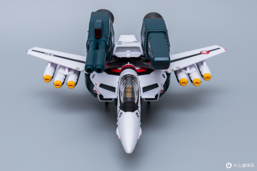 最初的感动、35年的辉煌—Macross VF-1S 一条辉机