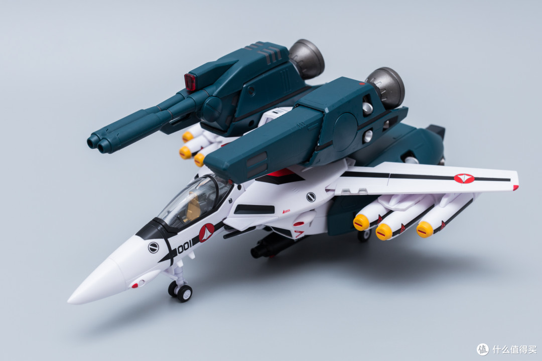 最初的感动、35年的辉煌—Macross VF-1S 一条辉机