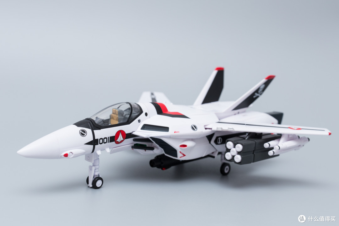 最初的感动、35年的辉煌—Macross VF-1S 一条辉机