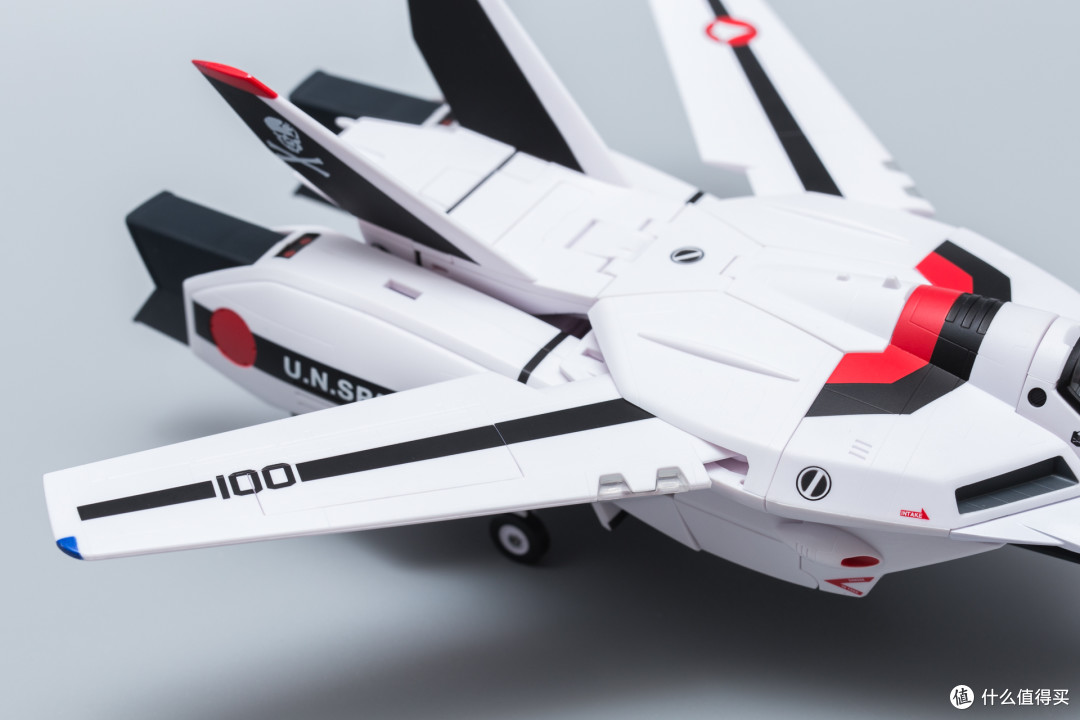 最初的感动、35年的辉煌—Macross VF-1S 一条辉机