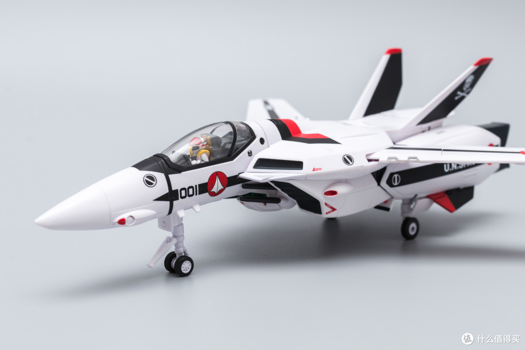 最初的感动、35年的辉煌—Macross VF-1S 一条辉机
