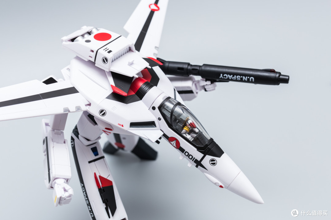最初的感动、35年的辉煌—Macross VF-1S 一条辉机