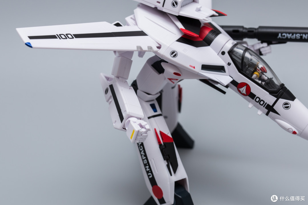最初的感动、35年的辉煌—Macross VF-1S 一条辉机