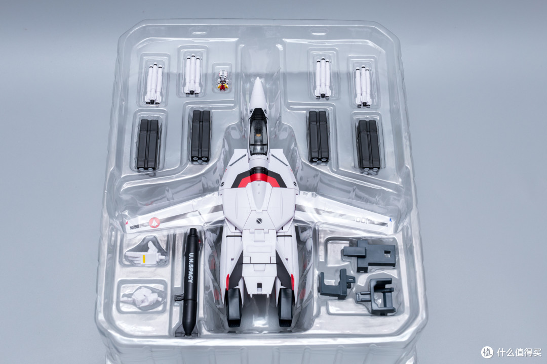 最初的感动、35年的辉煌—Macross VF-1S 一条辉机