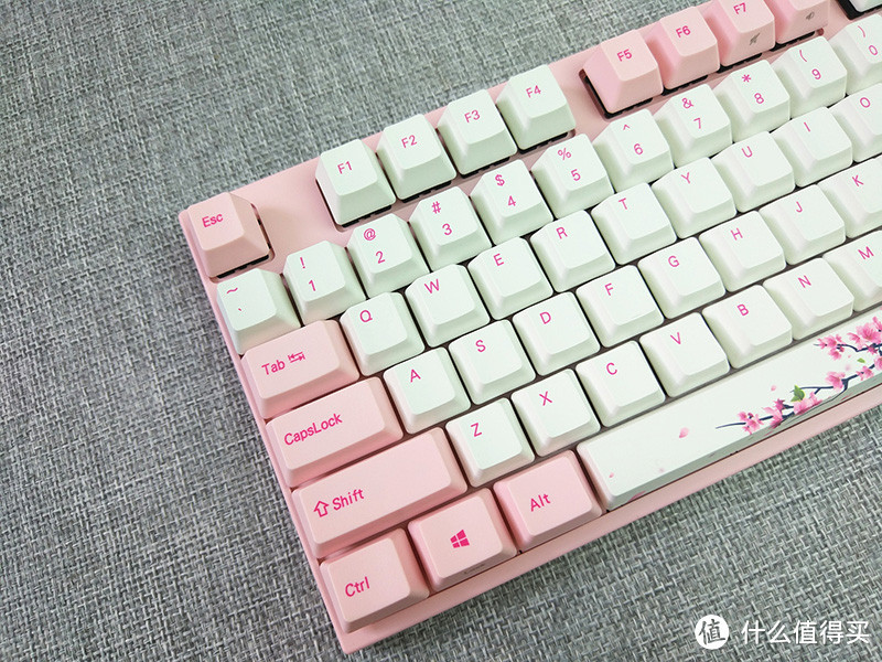 颜值即正义，顺便撒一把狗粮—Varmilo 阿米洛  “桜”  机械键盘 开箱晒物