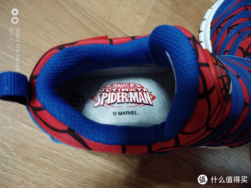 小朋友的蜘蛛侠梦，从一双鞋开始