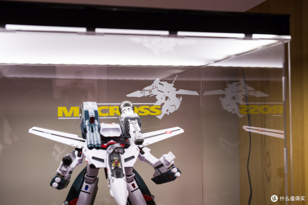 最初的感动、35年的辉煌—Macross VF-1S 一条辉机