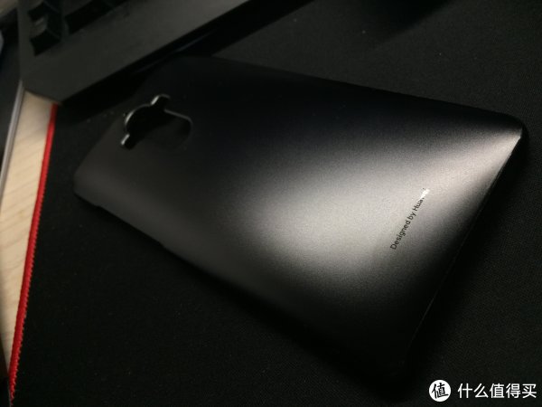 Designed by Huawei手机壳