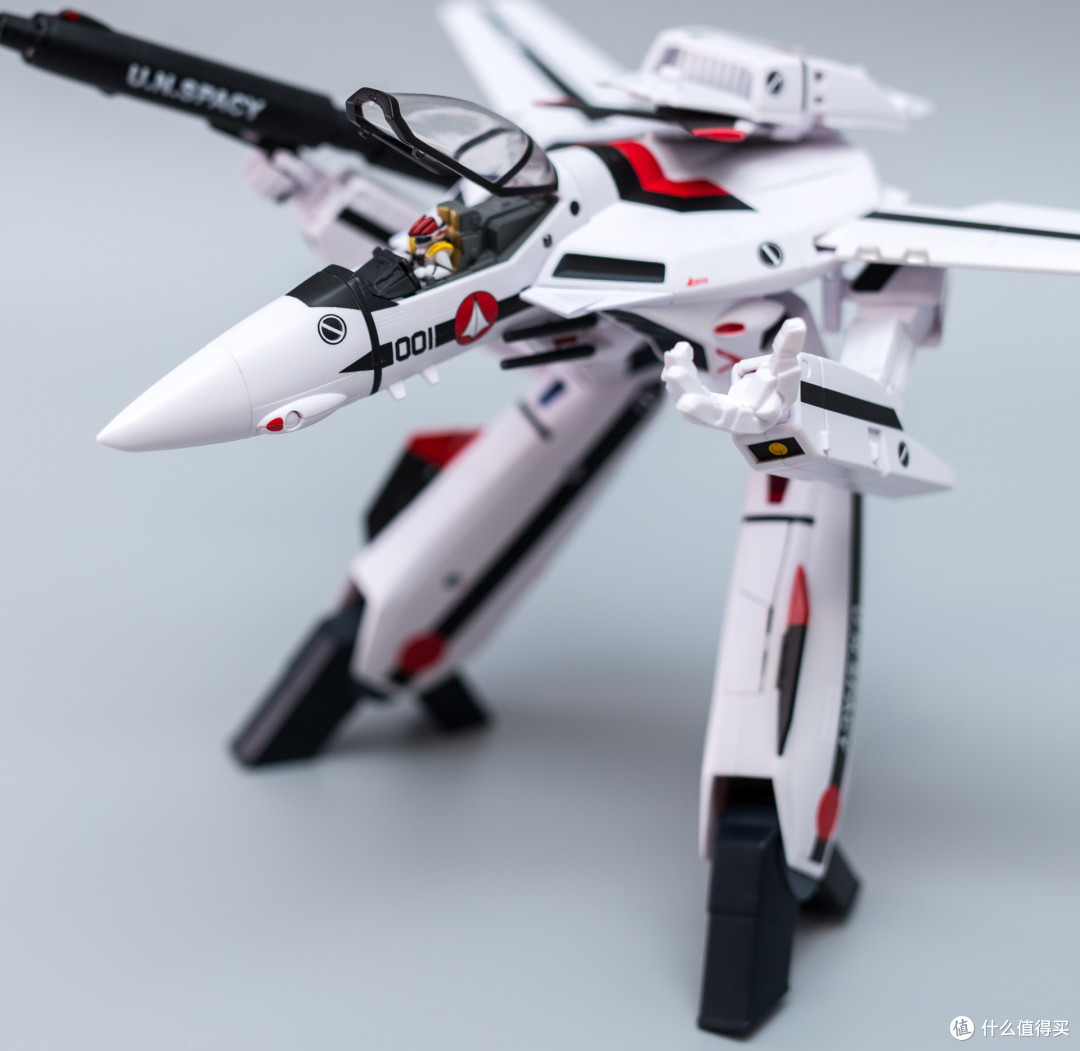 最初的感动、35年的辉煌—Macross VF-1S 一条辉机