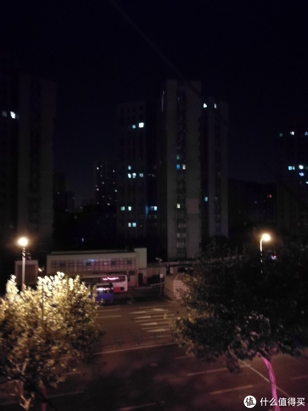 Mate9弱光远景