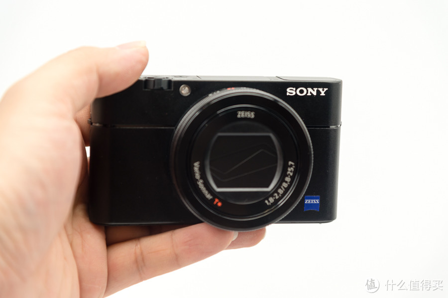 漫漫爬文路2年金币攒出SONY 索尼  DSC-RX100M5 黑卡数码相机