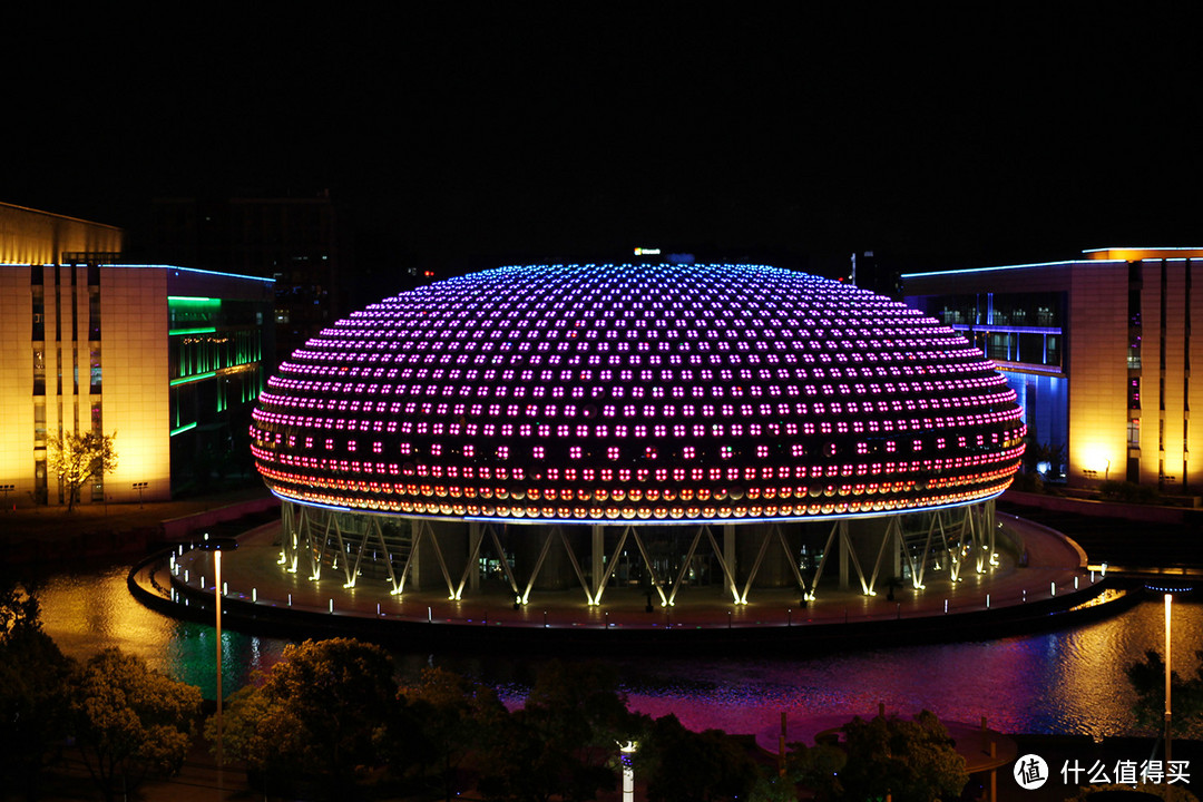 为出游做准备，挂机头升级记—SIGMA 适马 黑科技 18-35mm F1.8 DC 开箱初试