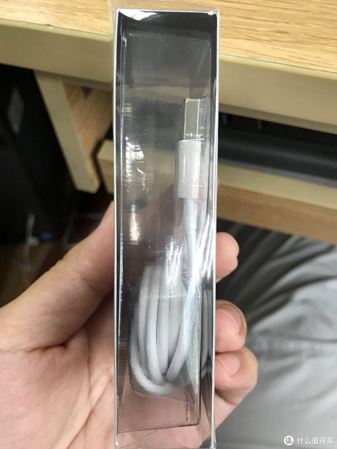 MINISO 名创优品 Apple Lighting数据充电线2.1A（白色） 开箱晒单