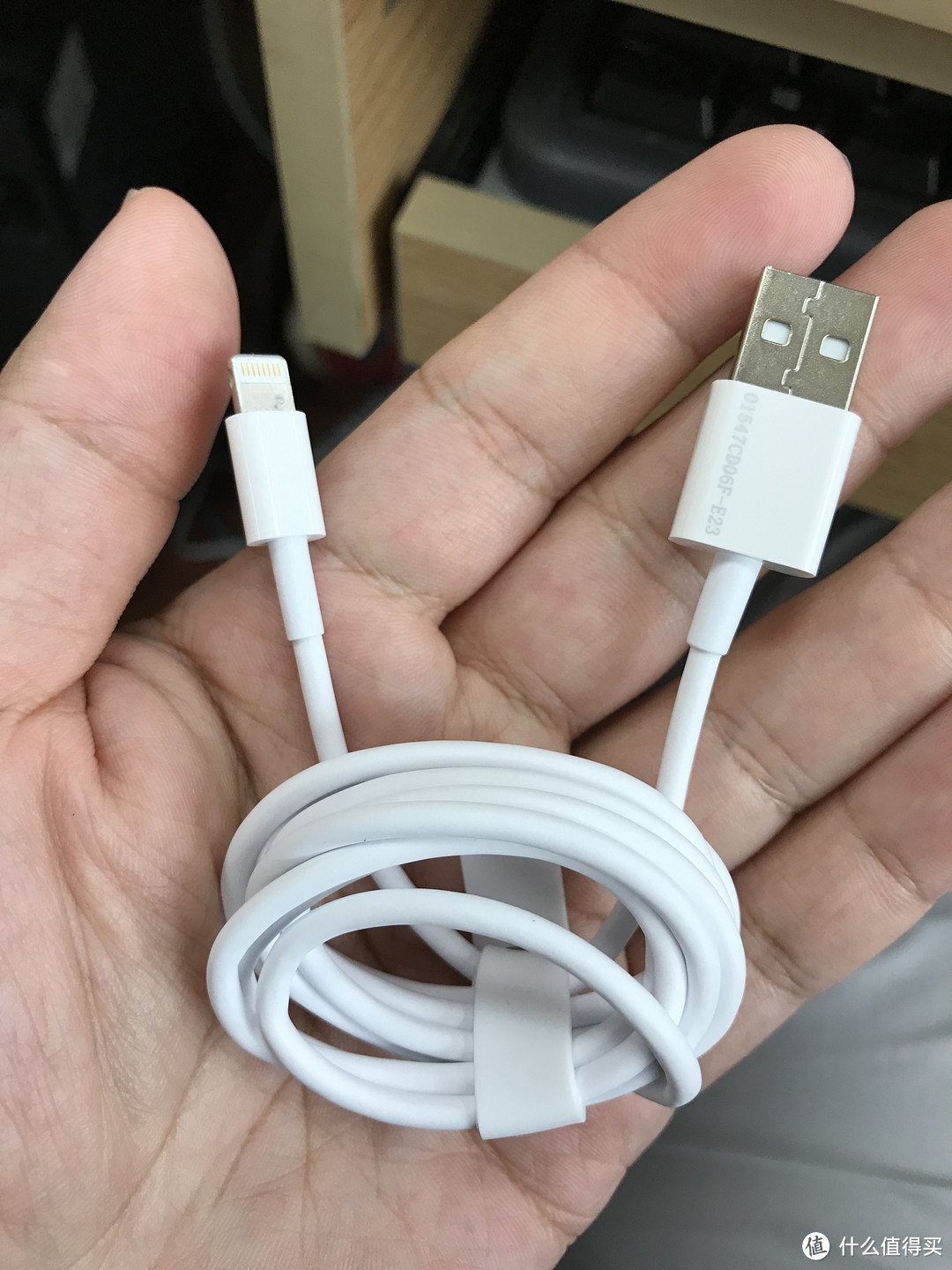 MINISO 名创优品 Apple Lighting数据充电线2.1A（白色） 开箱晒单