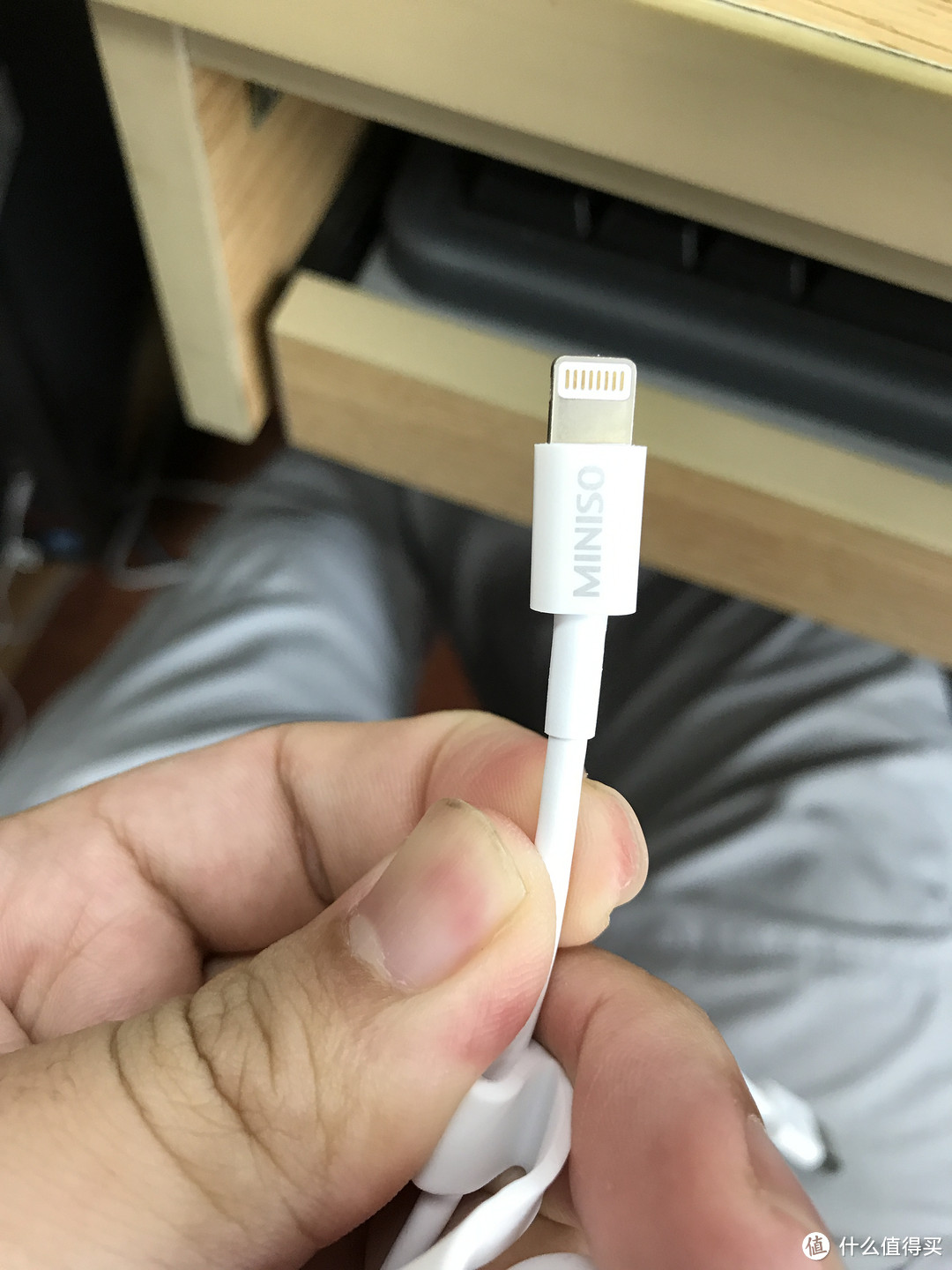 MINISO 名创优品 Apple Lighting数据充电线2.1A（白色） 开箱晒单