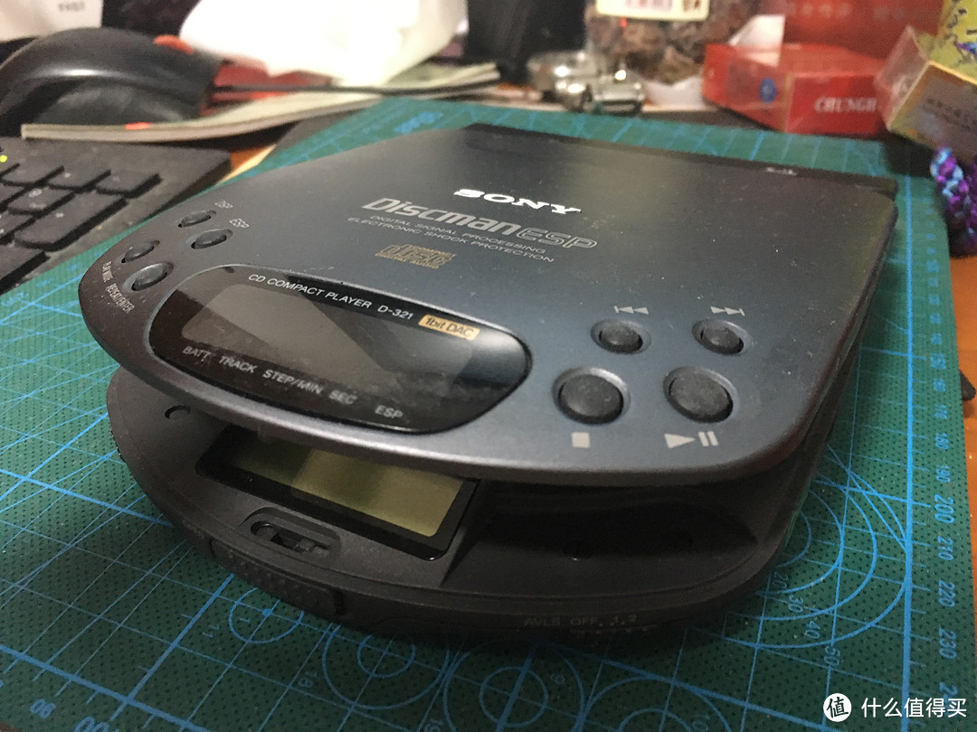 上世纪的回响—记SONY 索尼 discman D321 CD机