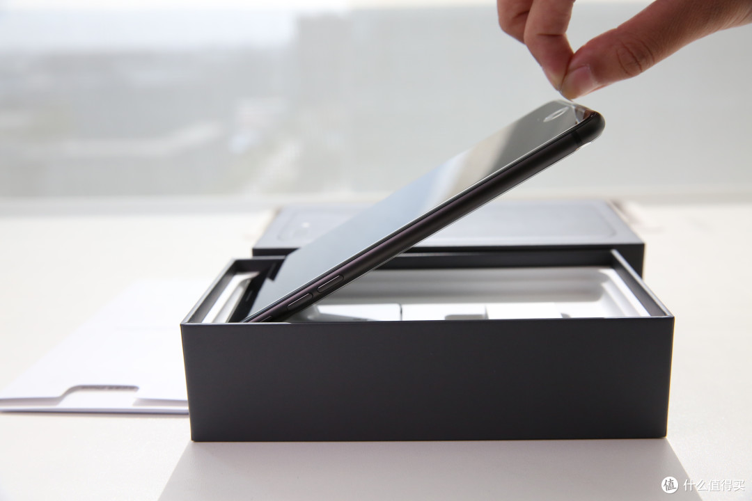 #原创新人# iPhone 8 Plus深空灰色开箱晒机