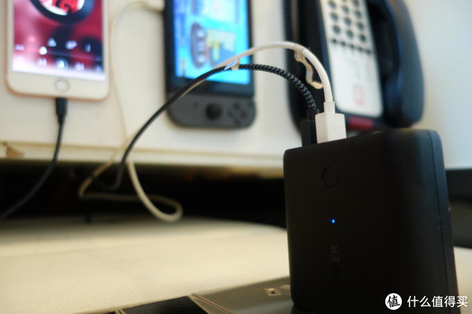 红红火火恍恍惚惚的充电宝—Anker 安克 枪炮玫瑰移动电源 使用测评