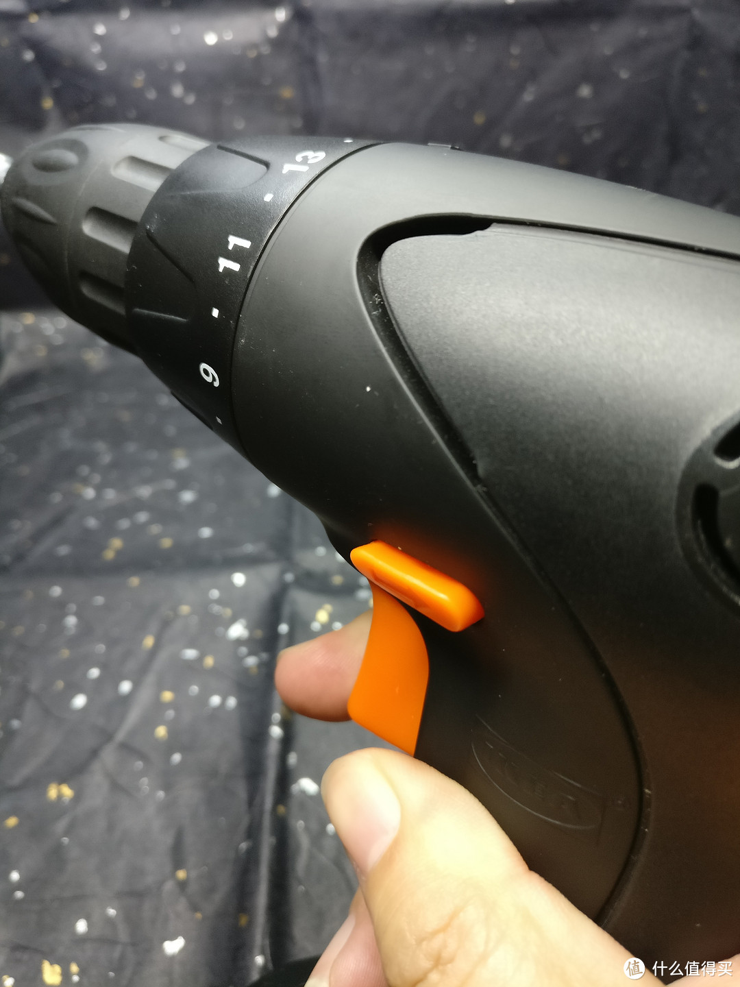 爱动手人的小帮手 Ikea 宜家费克沙电动螺丝刀开箱 螺丝刀 什么值得买