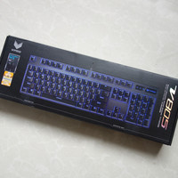 雷柏 V805 104键机械键盘外观展示(支架|防滑垫|指示灯|键帽|USB连接线)