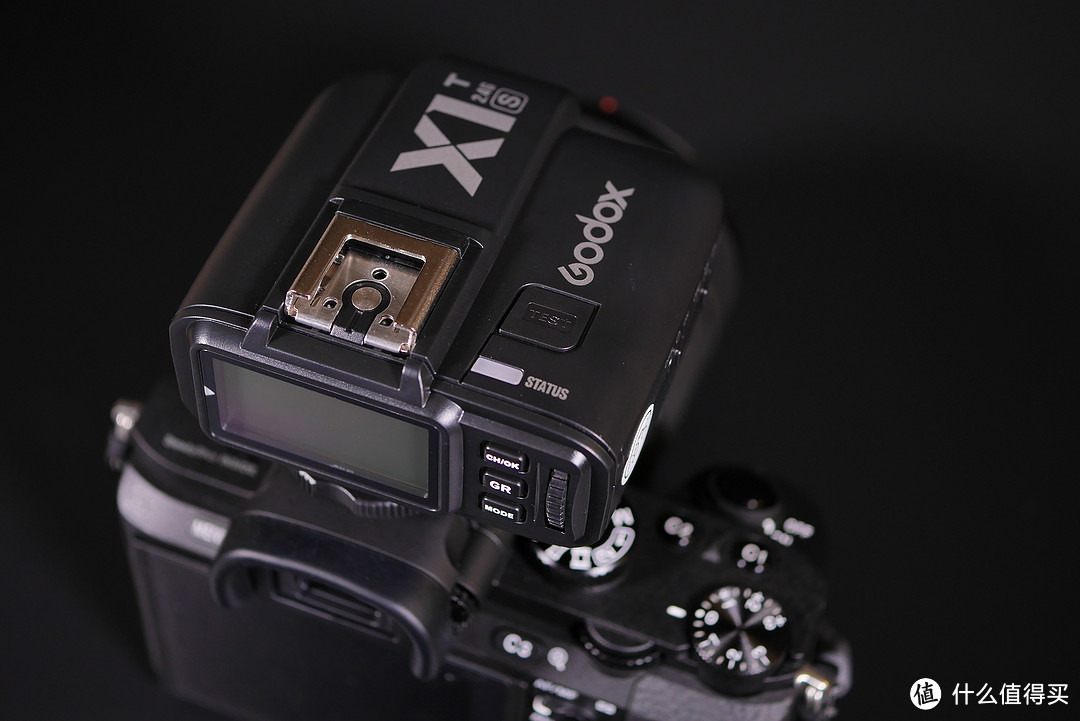 为了众测下血本篇四闪光灯都买了还不买引闪器神牛godoxx1ts索尼引闪