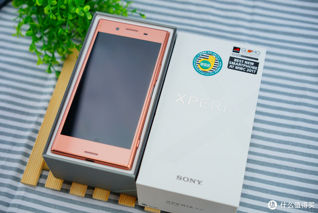 骚即是正义！SONY 索尼 Xperia XZ Premium 智能手机 XZP 金粉 开箱