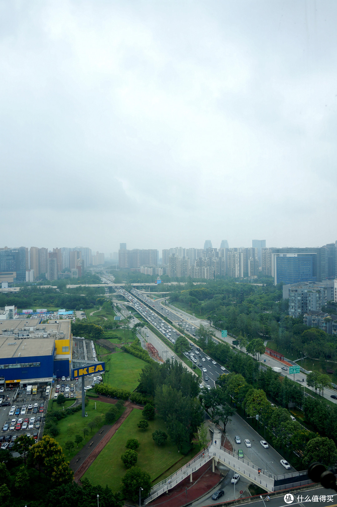 网红向左住W,我们向右住M