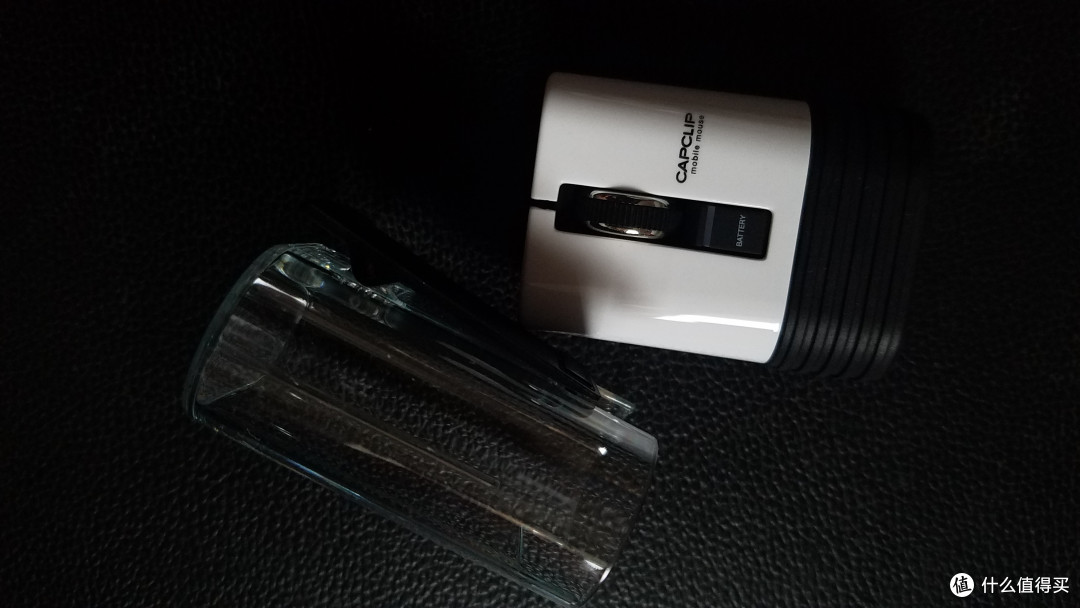 小巧是把双刃剑——ELECOM宜丽客 M-CC2BRS 蓝牙静音马克鼠 轻体验