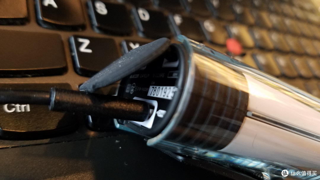 小巧是把双刃剑——ELECOM宜丽客 M-CC2BRS 蓝牙静音马克鼠 轻体验