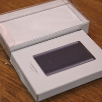 小米 移动电源2C 双向快充 20000毫安外观展示(本体|外壳|体积|厚度)