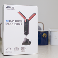 华硕 USB-AC68 无线网卡外观展示(天线|接口|包装|散热孔|底座)