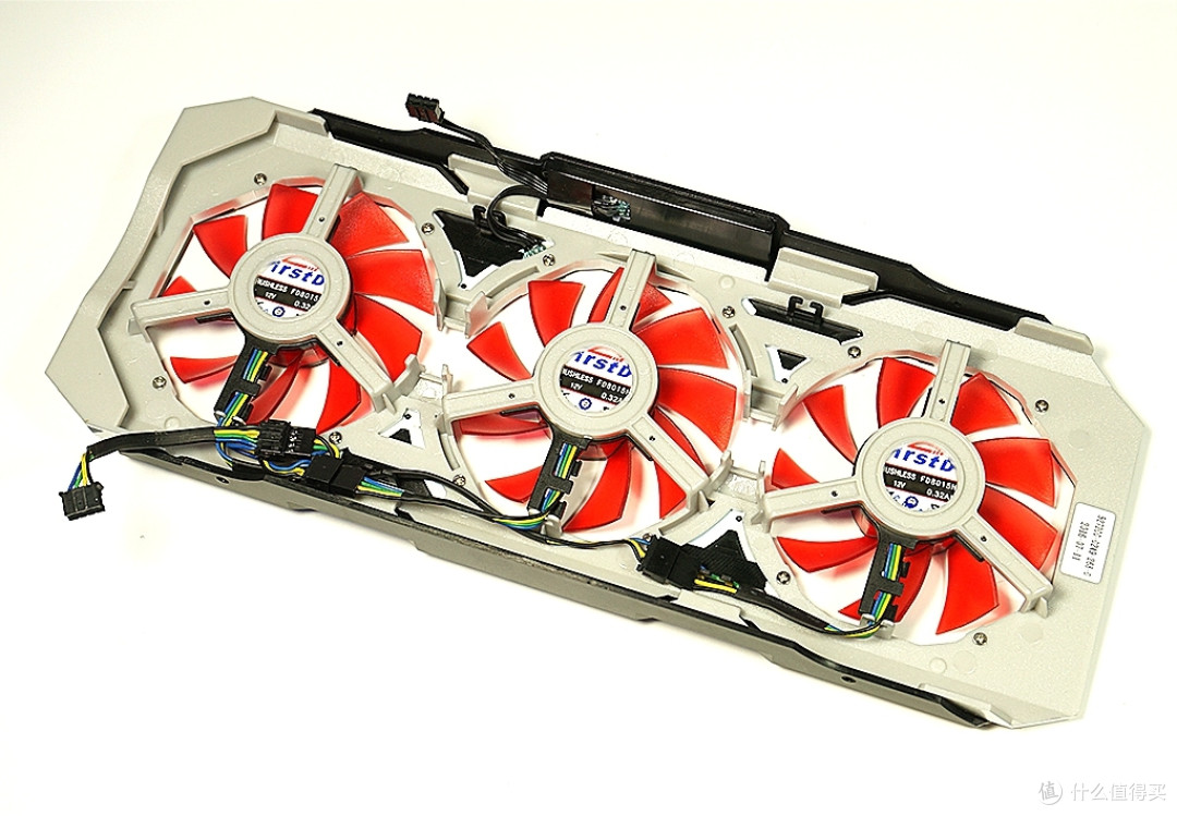 #原创新人# 你吃月饼我吃土，影驰 GTX 1060GAMER 6G开箱使用分享
