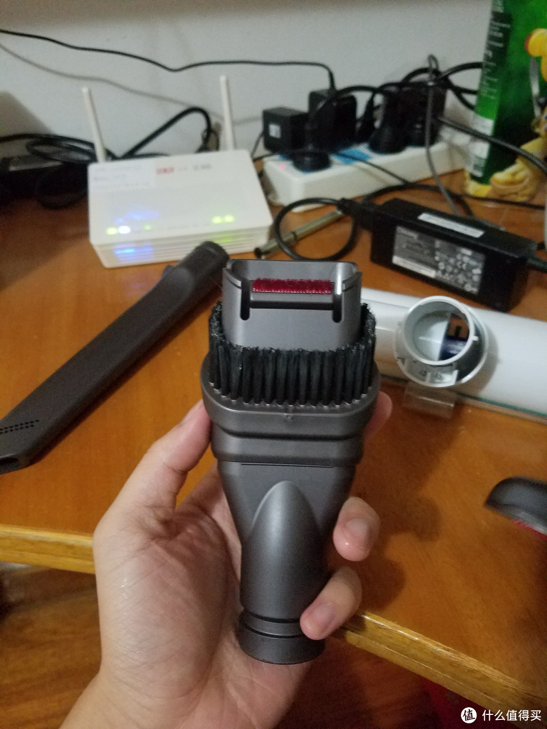 性价比之选还是不堪重用，过气网红Dyson 戴森 V6 手持吸尘器 试用体验