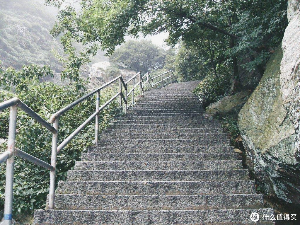 庐山竹影几千秋，云锁高峰水自流，自驾安徽到江西，三天短途旅行记