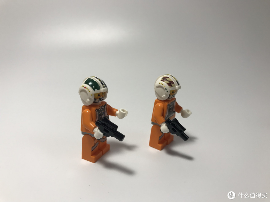 #本站首晒#LEGO 乐高 拼拼乐 — 星战系列UCS级别 75098 霍斯基地突袭