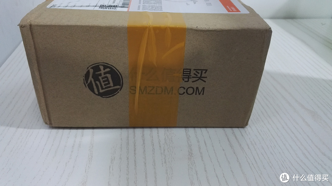 出境游点充电?一个施耐德 遨游转换器就得啦