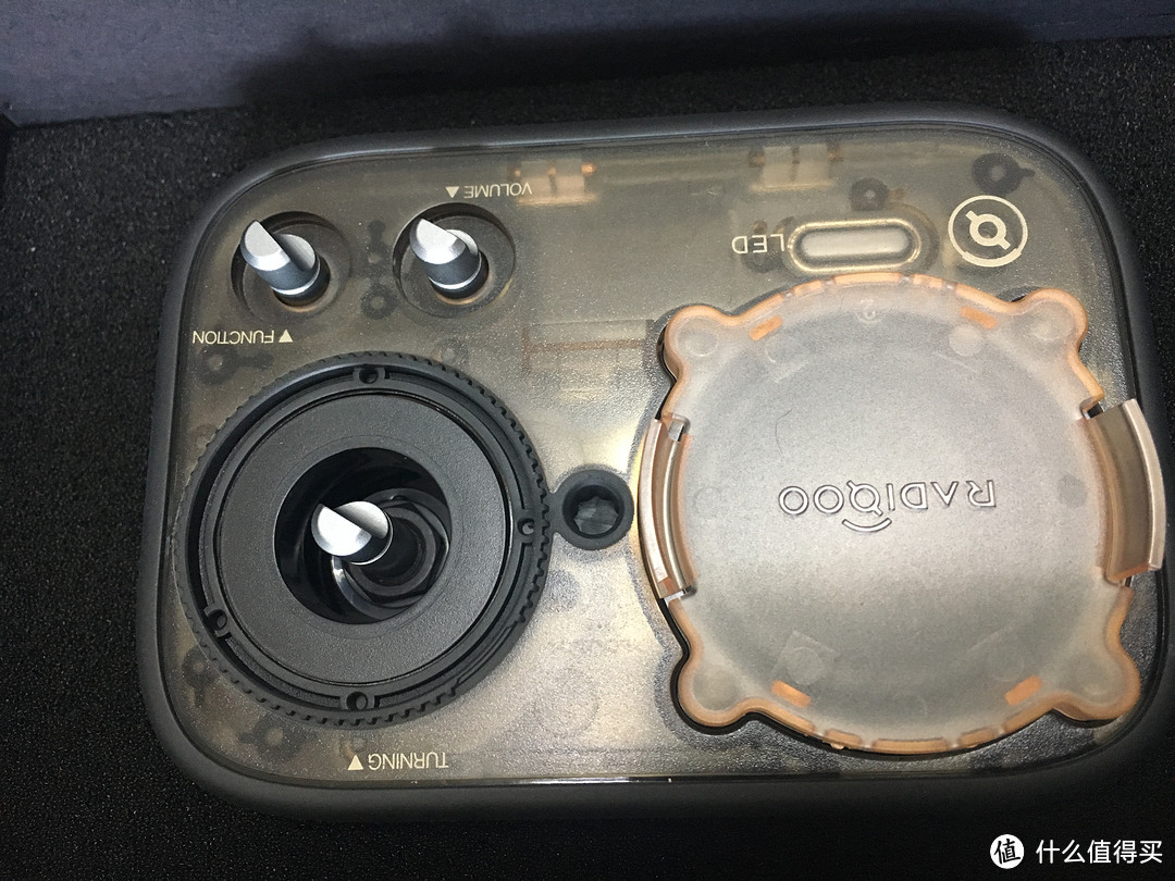 带回旧时光:猫王Radiooo积木式收音机黑色“铸造”款+猫key使用感受