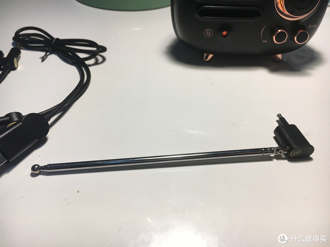 带回旧时光:猫王Radiooo积木式收音机黑色“铸造”款+猫key使用感受